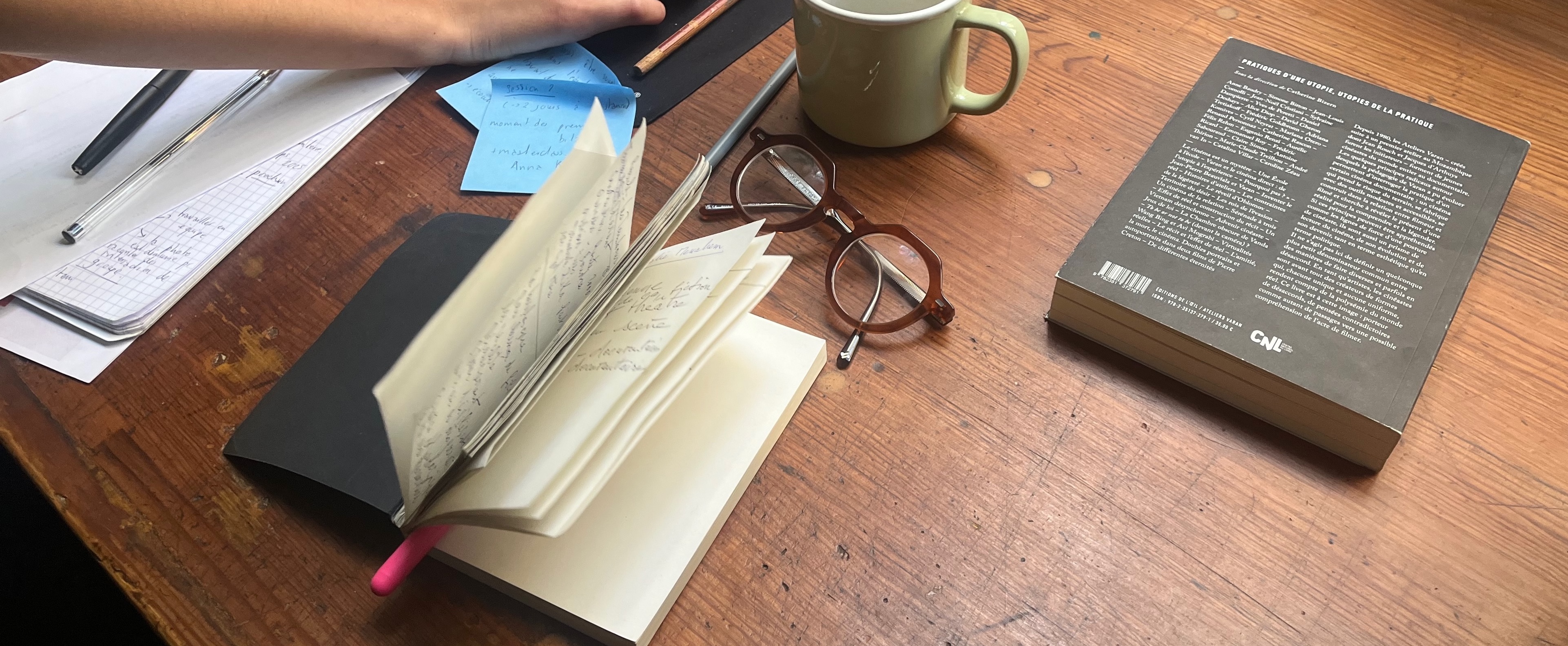 Écrire un documentaire, de la recherche au récit cinématographique